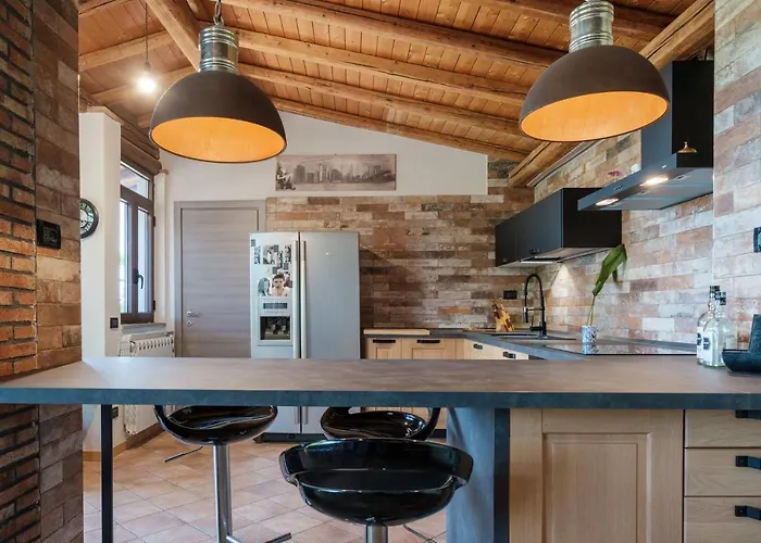 Sicilian Sunrise Host Trecastagni